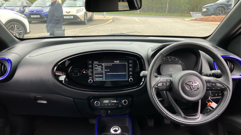 Toyota Aygo X 1.0 VVT-i Edge 5dr Petrol Hatchback